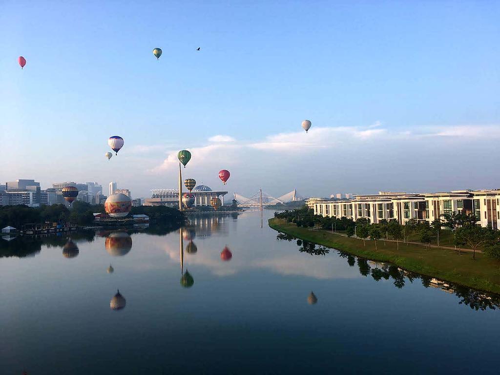 Ayer8 Putrajaya Guesthouse Buitenkant foto